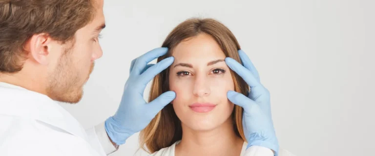 Valoración oculoplástica para diagnóstico de párpados y estructuras perioculares
